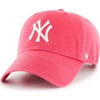 Różowa czapka z daszkiem New York Yankees MLB Clean Up od 47 Brand