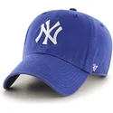 czapka-z-daszkiem-zakrzywionym-niebieska-dla-dzieci-new-york-yankees-mlb-clean-up-youth-od-47-brand