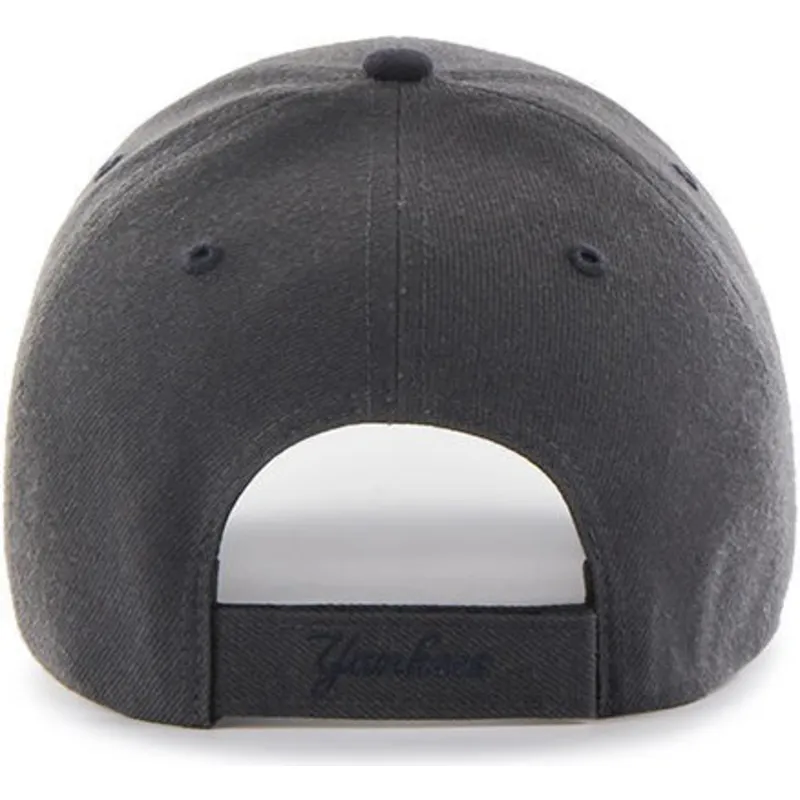 czapki-curva-czarny-tasma-regulowana-new-york-yankees-mlb-47-brand czapki-curva-czarny-tasma-regulowana-new-york-yankees-mlb-47-brand