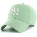 wyginieta-czapka-zielona-jasny-new-york-yankees-mlb-clean-up-47-brand