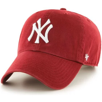 Wyginięta czapka czerwona New York Yankees MLB Clean Up 47 Brand
