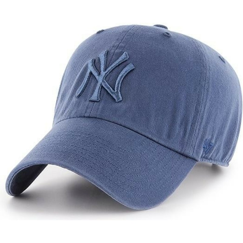 wyginieta-czapka-niebieska-z-logo-niebieska-new-york-yankees-mlb-clean-up-47-brand