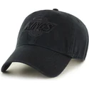 czarna-zakrzywiona-czapka-z-czarnym-logo-los-angeles-kings-nhl-clean-up-od-47-brand