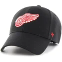czarna-czapka-z-daszkiem-z-czerwonym-logo-detroit-red-wings-nhl-mvp-od-47-brand