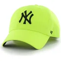 czapki-curva-zolty-tasma-regulowana-new-york-yankees-mlb-47-brand