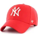 czerwona-czapka-z-zakrzywionym-daszkiem-snapback-new-york-yankees-mlb-mvp-marki-47-brand
