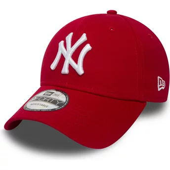 Wyginięta czapka czerwona z regulacją 9FORTY Essential New York Yankees MLB New Era