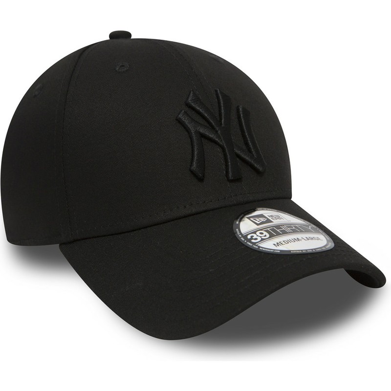 wyginieta-czapka-czarna-z-czarnym-logo-obcisla-39thirty-classic-new-york-yankees-mlb-new-era