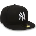 czarna-dopasowana-czapka-z-daszkiem-59fifty-essential-new-york-yankees-mlb-new-era