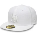 czapki-plana-bialy-dopasowany-59fifty-white-on-white-new-york-yankees-mlb-new-era