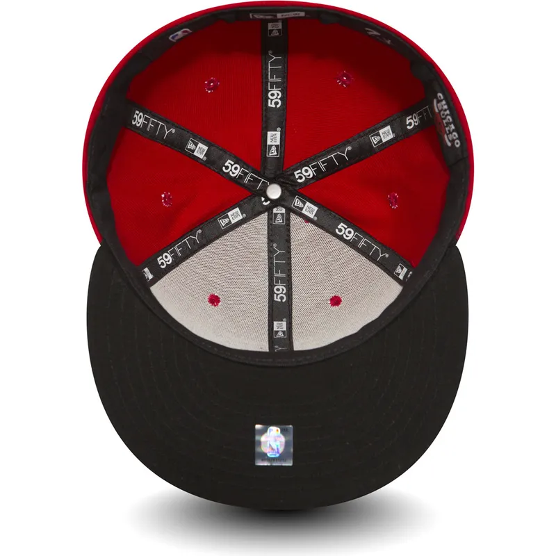 czerwona-dopasowana-czapka-z-daszkiem-59fifty-essential-chicago-bulls-nba-new-era