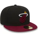 czapki-plana-czarny-dopasowany-59fifty-essential-miami-heat-nba-new-era