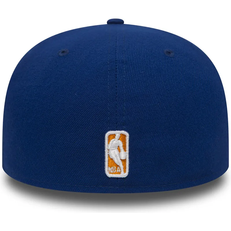 plaska-czapka-niebieska-dopasowana-59fifty-essential-new-york-knicks-nba-new-era
