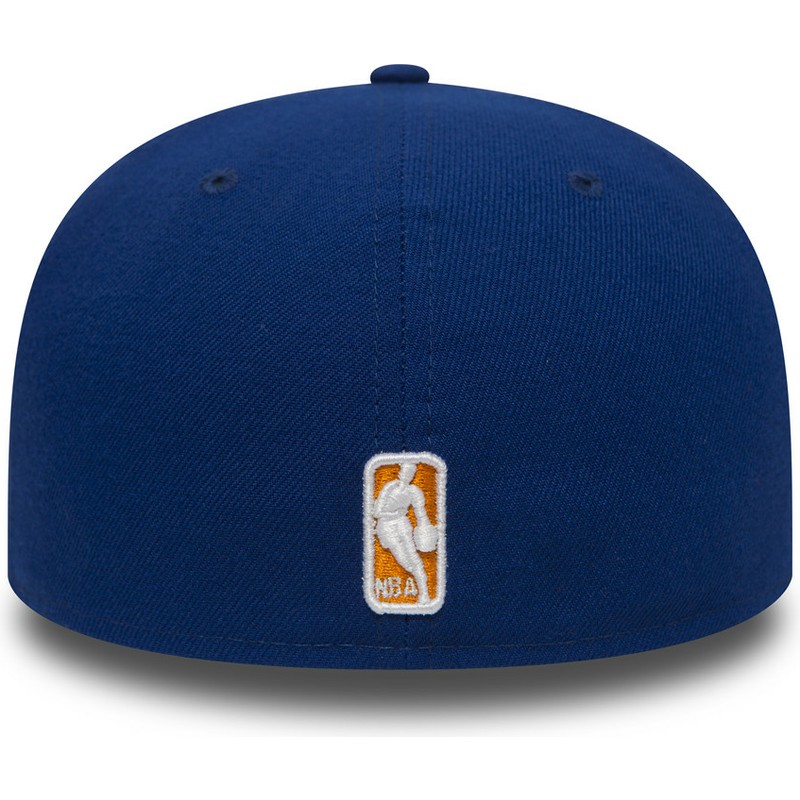 plaska-czapka-niebieska-obcisla-59fifty-essential-new-york-knicks-nba-new-era