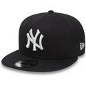 granatowa-plaska-czapka-z-regulacja-9fifty-essential-new-york-yankees-mlb-new-era