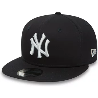 Płaska czapka ciemnoniebieska z regulacją 9FIFTY Essential New York Yankees MLB New Era