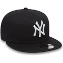 regulowana-granatowa-czapka-z-daszkiem-9fifty-essential-new-york-yankees-mlb-marki-new-era