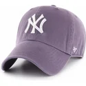 fioletowa-czapka-z-daszkiem-new-york-yankees-mlb-clean-up-od-47-brand