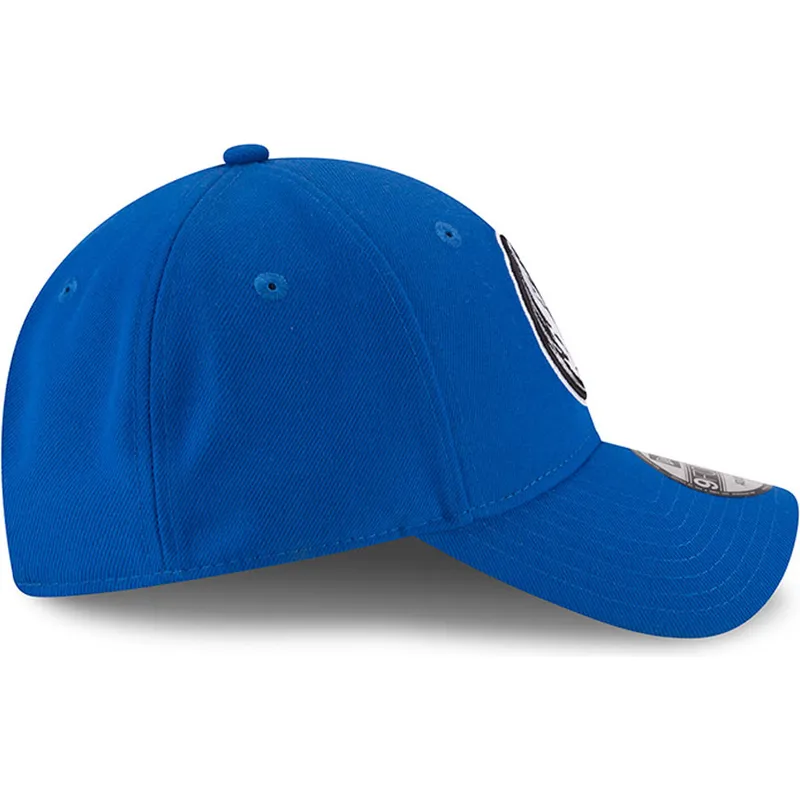 czapki-curva-niebieski-tasma-regulowana-9forty-the-league-dallas-mavericks-nba-new-era czapki-curva-niebieski-tasma-regulowana-9forty-the-league-dallas-mavericks-nba-new-era