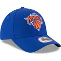 niebieska-regulowana-czapka-z-daszkiem-9forty-the-league-new-york-knicks-nba-new-era