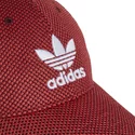 wyginieta-czapka-czerwona-i-czarna-z-bialy-m-logo-trefoil-primeknit-adidas