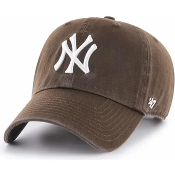 Ciemnobrązowa zakrzywiona czapka New York Yankees MLB Clean Up od 47 Brand