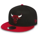 plaska-czapka-czarna-i-czerwona-snapback-9fifty-chicago-bulls-nba-new-era