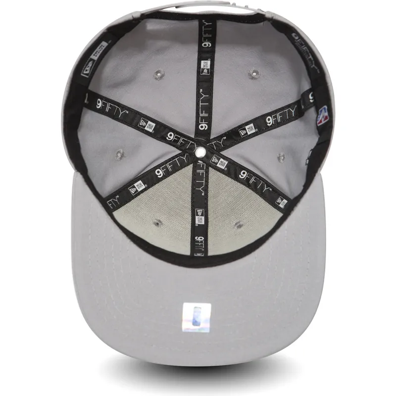 czapki-plana-szary-snapback-9fifty-chain-stitch-toronto-raptors-nba-new-era