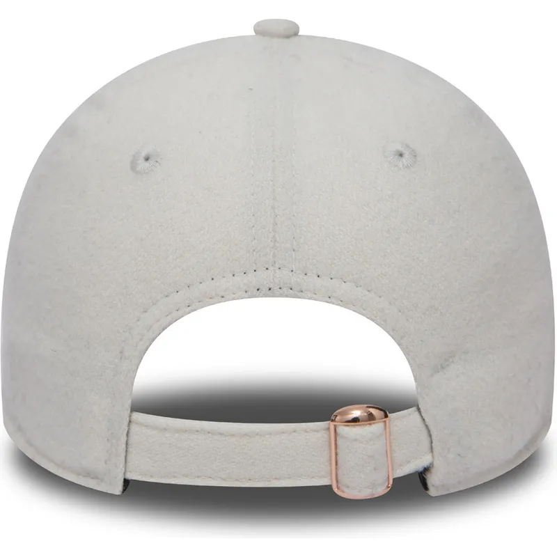 czapki-curva-bialy-tasma-regulowana-bronce-9forty-melton-los-angeles-dodgers-mlb-new-era czapki-curva-bialy-tasma-regulowana-bronce-9forty-melton-los-angeles-dodgers-mlb-new-era