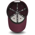 czapka-z-zakrzywionym-daszkiem-w-kolorze-bordowym-regulowana-z-zlotym-logo-9forty-melton-new-york-yankees-mlb-od-new-era