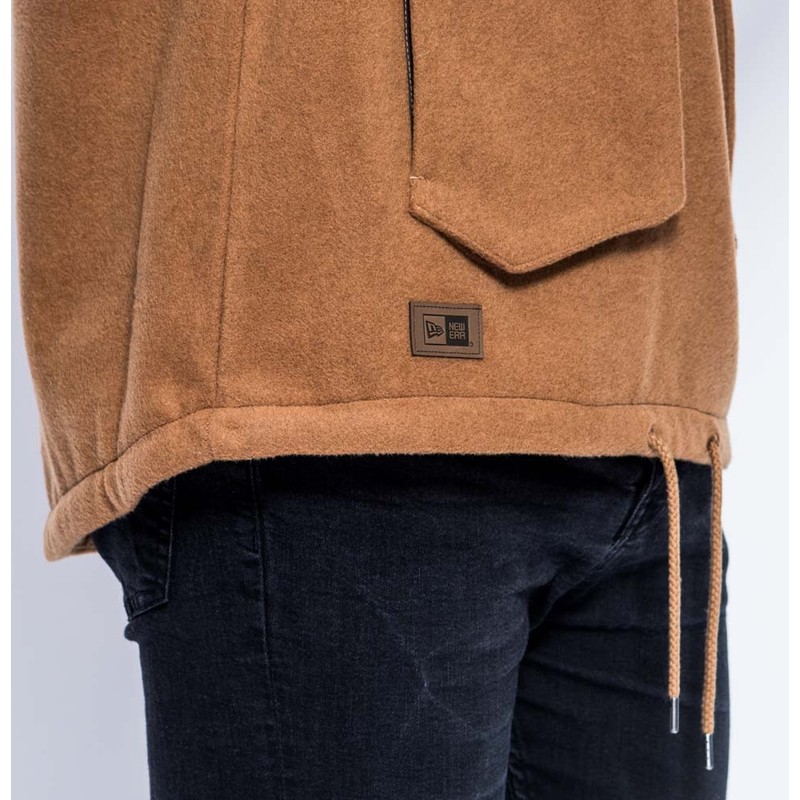 bluza-z-kapturem-brazowa-pullover-hoody-premium-classics-new-era