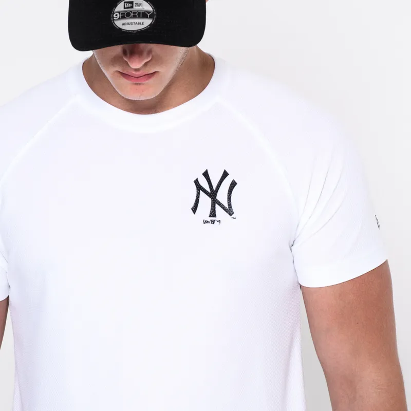 koszulki-krotki-rekaw-bialy-stealth-new-york-yankees-mlb-new-era