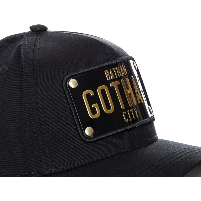 czapki-curva-czarny-snapback-batman-dc-comics-capslab