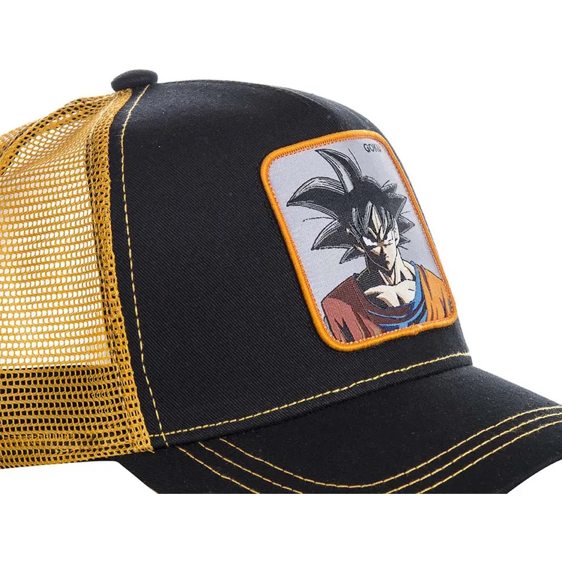 czapki-curva-czarny-snapback-son-goku-dragon-ball-capslab