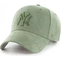 wyginieta-czapka-zielona-z-logo-zielona-new-york-yankees-mlb-clean-up-ultra-basic-47-brand