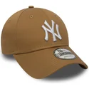 czapki-curva-brazowy-tasma-regulowana-claro-9forty-essential-new-york-yankees-mlb-new-era