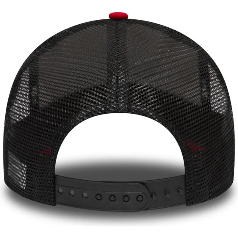 czapki-curva-czerwony-snapback-a-frame-new-era