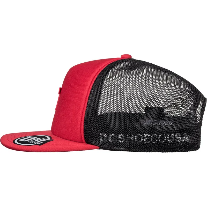 czapki-curva-czerwony-snapback-dc-shoes