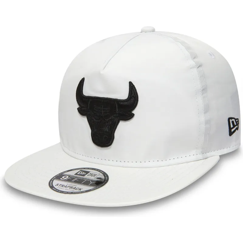 czapki-plana-bialy-snapback-dla-dziecka-9fifty-a-frame-premium-sport-chicago-bulls-nba-new-era czapki-plana-bialy-snapback-dla-dziecka-9fifty-a-frame-premium-sport-chicago-bulls-nba-new-era