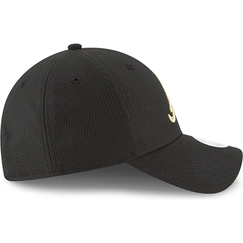 czapki-curva-czarny-tasma-regulowana-9forty-sport-atlanta-braves-mlb-new-era
