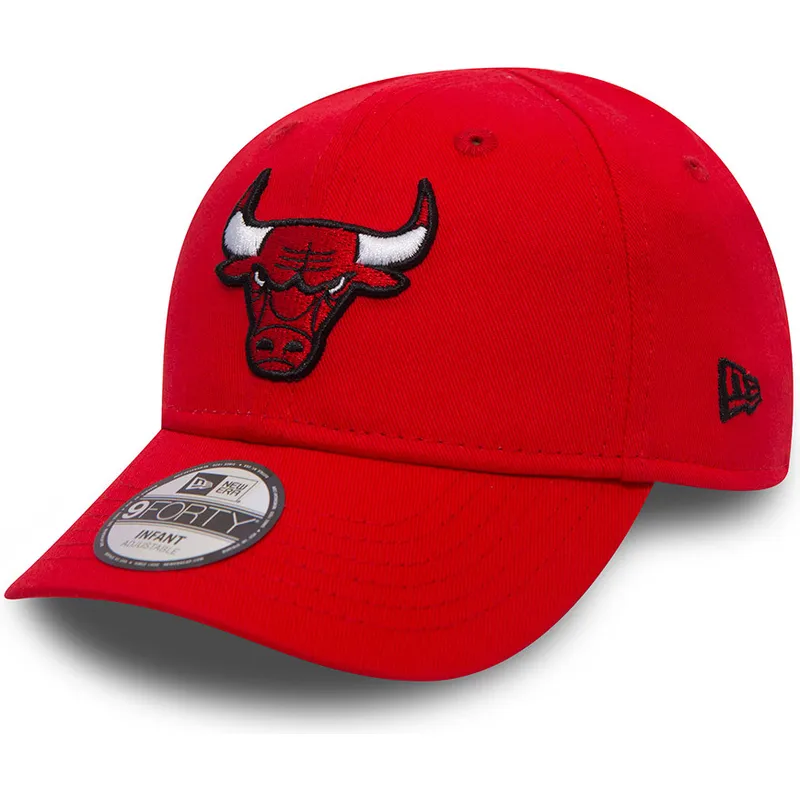 czapki-curva-czerwony-tasma-regulowana-dla-dziecka-9forty-essential-chicago-bulls-nba-new-era