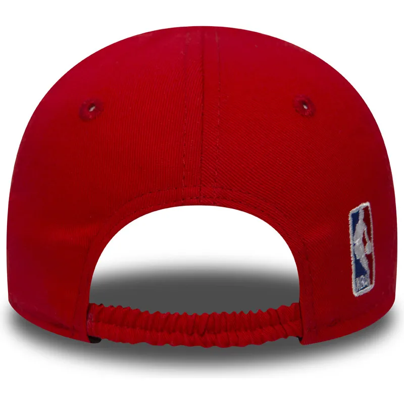 czapki-curva-czerwony-tasma-regulowana-dla-dziecka-9forty-essential-chicago-bulls-nba-new-era