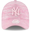 czapki-curva-roz-snapback-ajustable-9forty-a-frame-engineered-fit-new-york-yankees-mlb-new-era