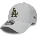 biala-zakrzywiona-czapka-z-regulacja-i-zielonym-logo-9forty-diamond-era-los-angeles-dodgers-mlb-od-new-era