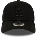 czarna-czapka-trucker-z-czarnym-logo-league-essential-a-frame-los-angeles-dodgers-mlb-od-new-era