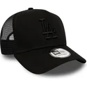 czarna-czapka-trucker-z-czarnym-logo-league-essential-a-frame-los-angeles-dodgers-mlb-od-new-era