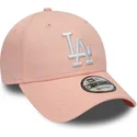 rozowa-zakrzywiona-czapka-regulowana-9forty-league-essential-los-angeles-dodgers-mlb-od-new-era