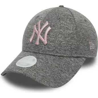 Wyginięta czapka szara z regulacją z logo różowa 9FORTY Tech Sweter New York Yankees MLB New Era
