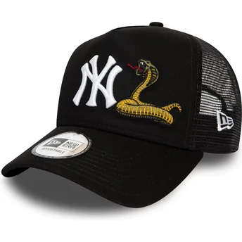czarna-czapka-trucker-a-frame-snake-new-york-yankees-mlb-od-new-era