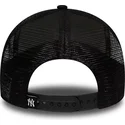 czarna-czapka-trucker-a-frame-snake-new-york-yankees-mlb-od-new-era